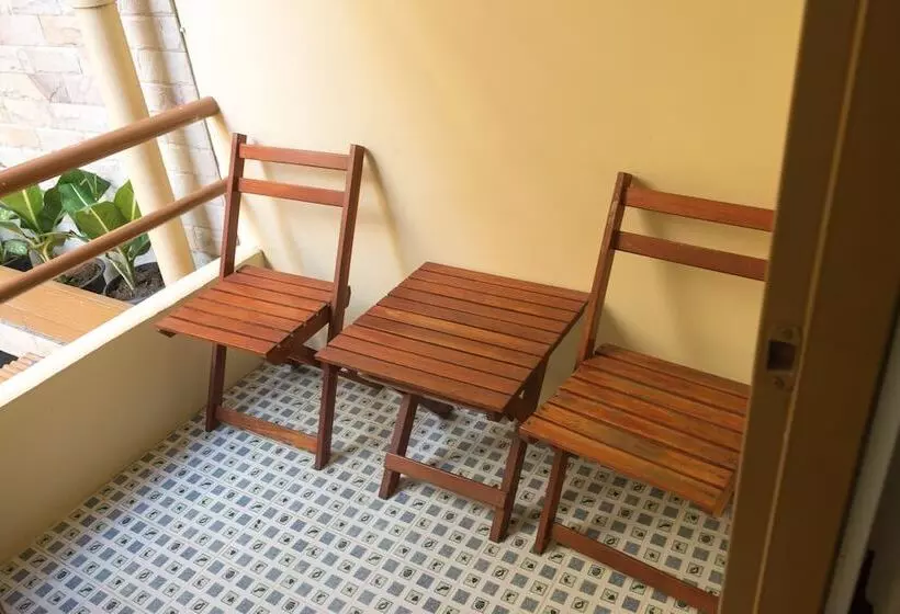 Hotelli Sabaidee Residence