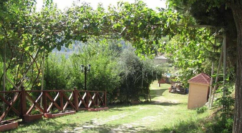 בית מלון כפרי Sakli Gol Evleri