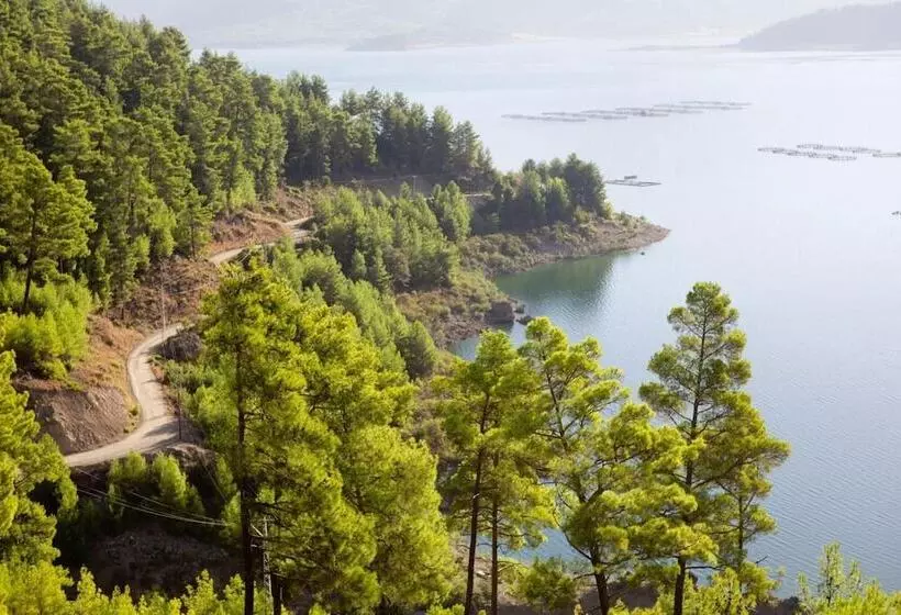 Hotelli Sakli Gol Evleri