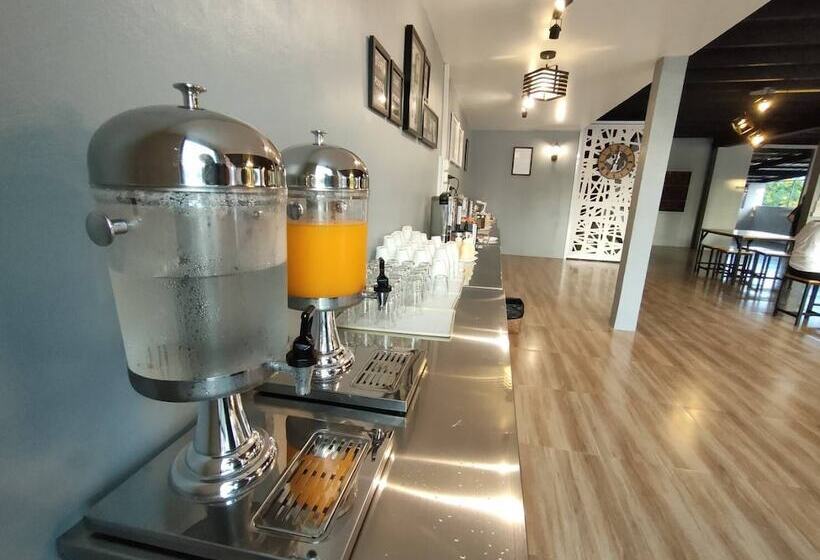 ホテル Thai Guest House