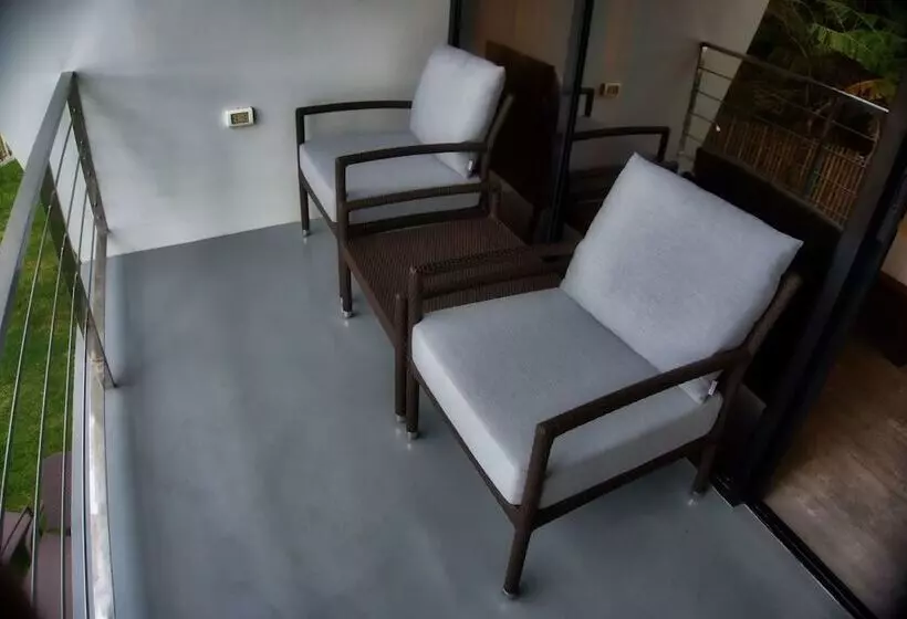 Mahi Mahi Dive Resort