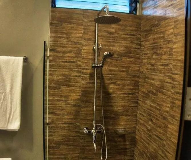 Mahi Mahi Dive Resort