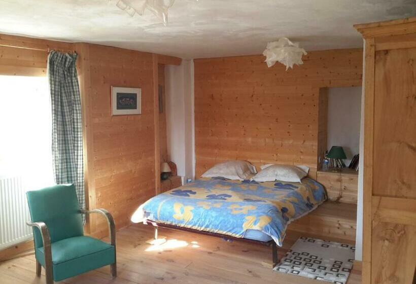 ペンション Casa Arnera