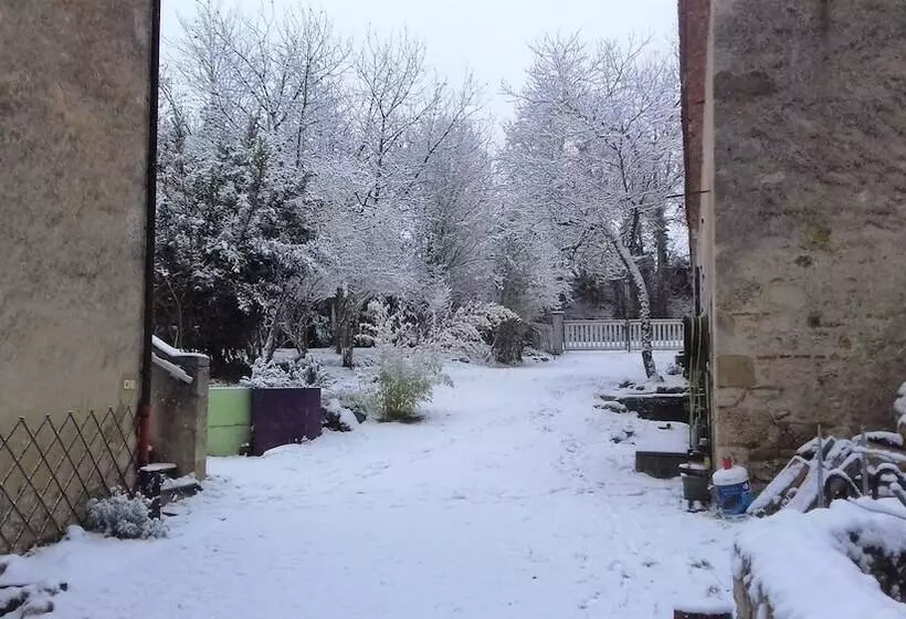 Majatalo Domaine Pastel