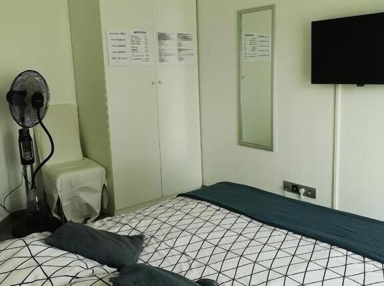 Пансион Le Clos De La Bergerie