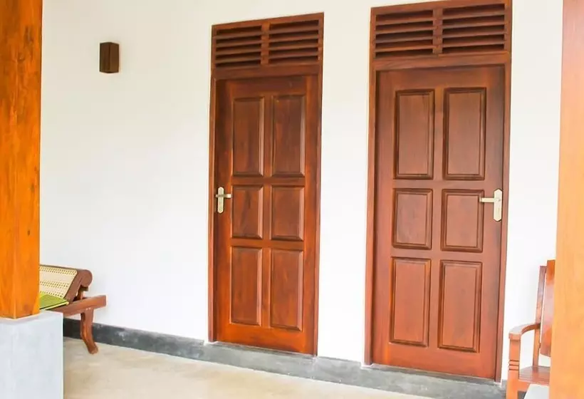 Majatalo Maygrove View Villa