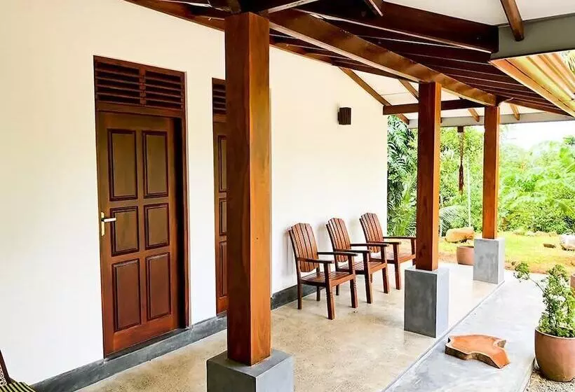 Majatalo Maygrove View Villa