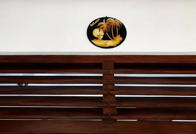 Majatalo Maygrove View Villa