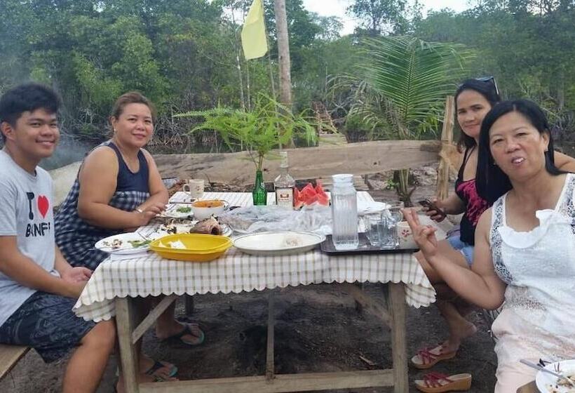 膳宿费 Villa Encantador Resort