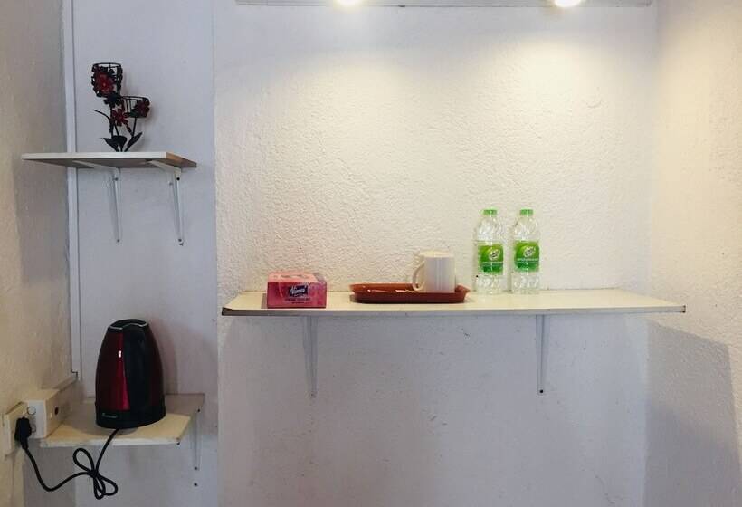 بنسيون Villa Subuthi