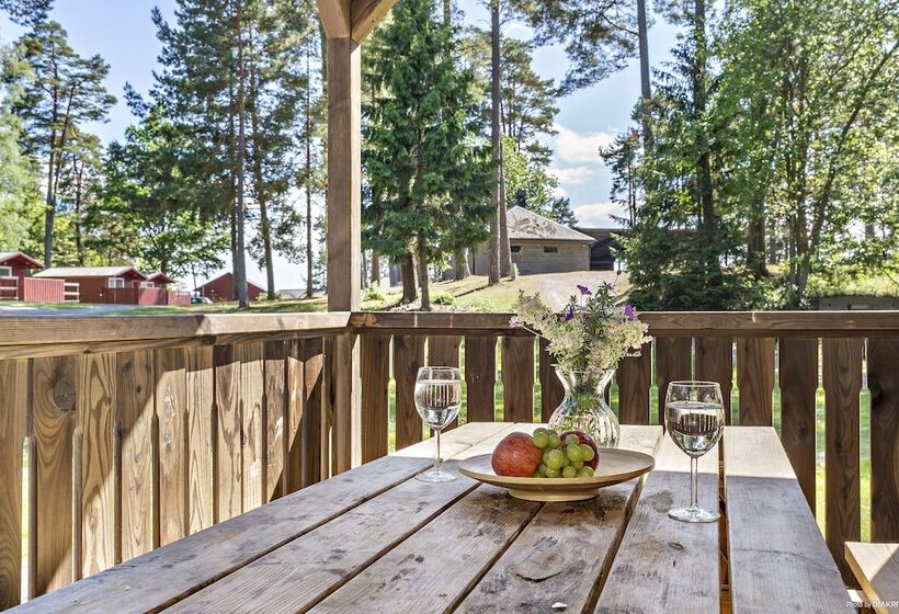 منتجع First Camp Kolmården