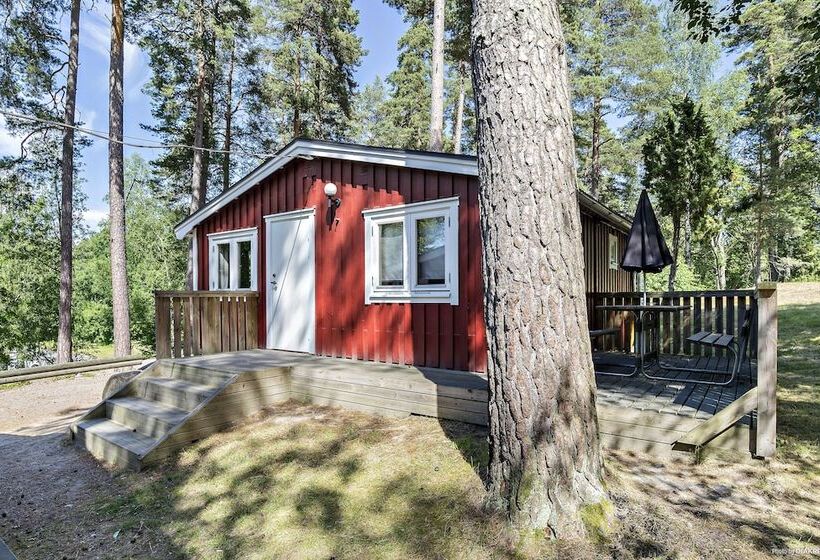 منتجع First Camp Kolmården