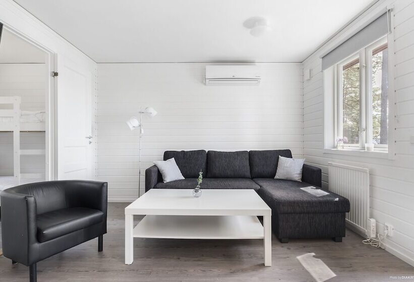 منتجع First Camp Kolmården