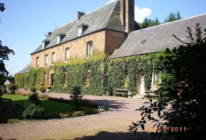 Aamiaismajoitus (B&B) Le Chateau