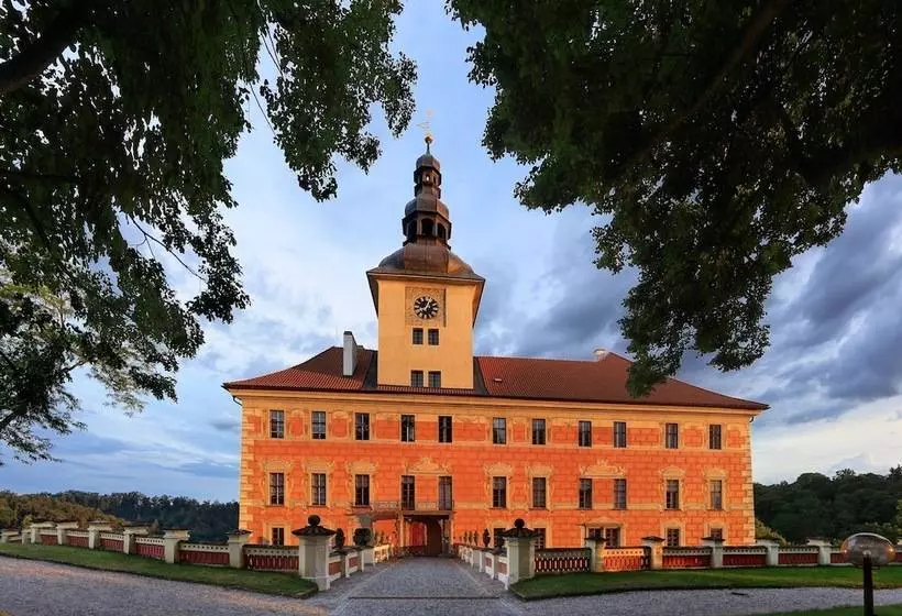 Aamiaismajoitus (B&B) Penzion černická Obora