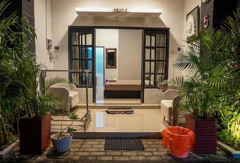 Nocleg ze śniadaniem Wisma Pulau Merah