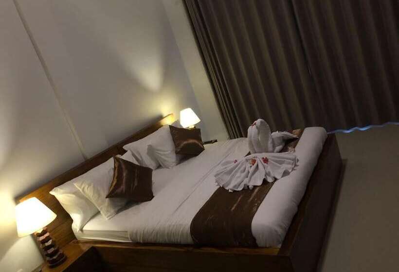 호텔 Green Beach Inn