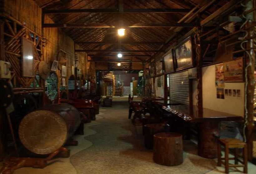 בית מלון כפרי Khaochan Resort