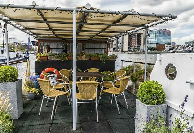 酒店 Liberté Haarlem Hostel