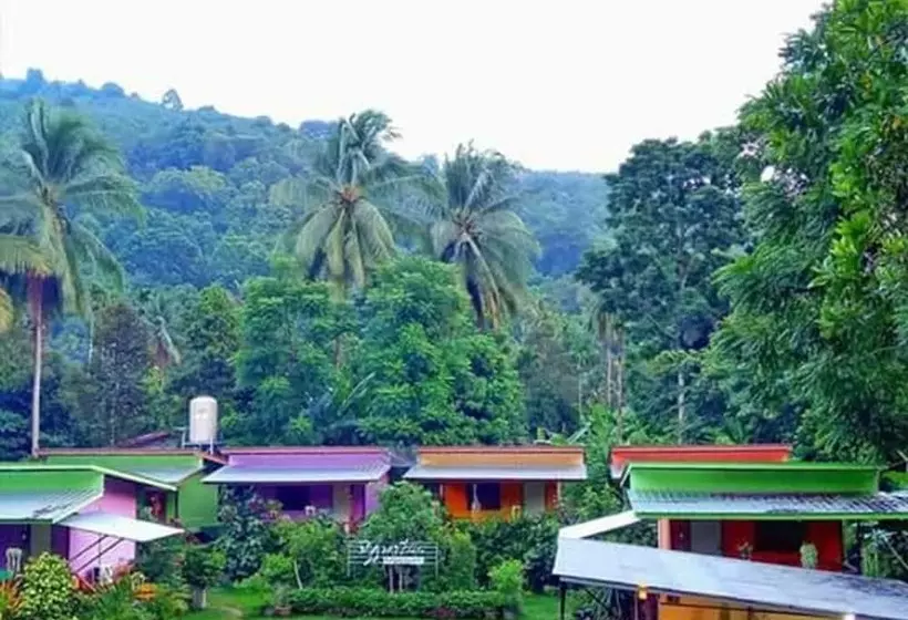 Hotelli Pattama Resorts Khiri Wong