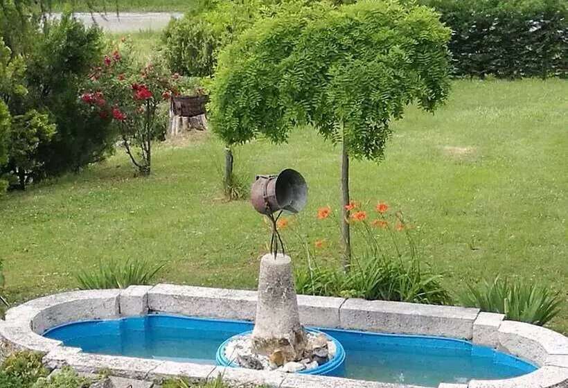 Maaseutuhotelli Agriturismo Persichitti