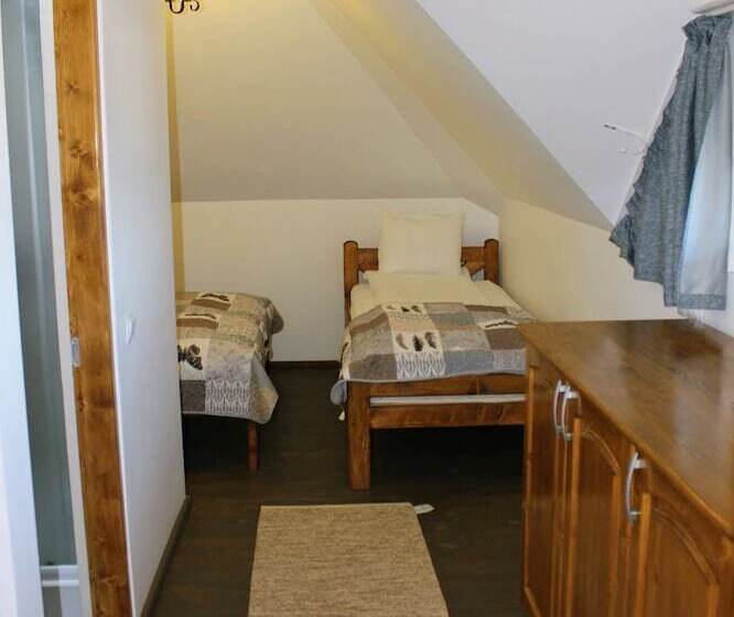 Пансион Cerdacul Cu Stuf