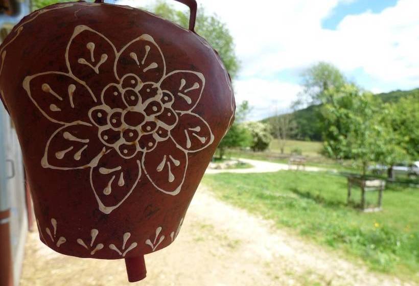 بنسيون Les Roulottes à La Ferme Du Magnyrobert