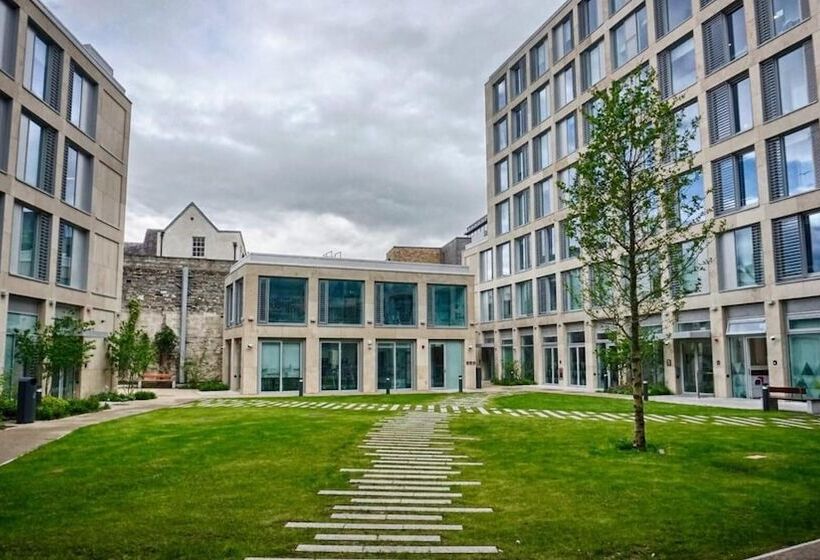 إقامة Destiny Student  The Tannery