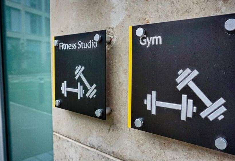 إقامة Destiny Student  The Tannery