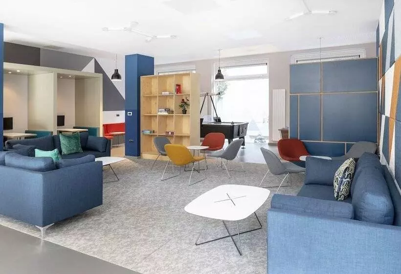 اقامتگاه Destiny Student  The Tannery