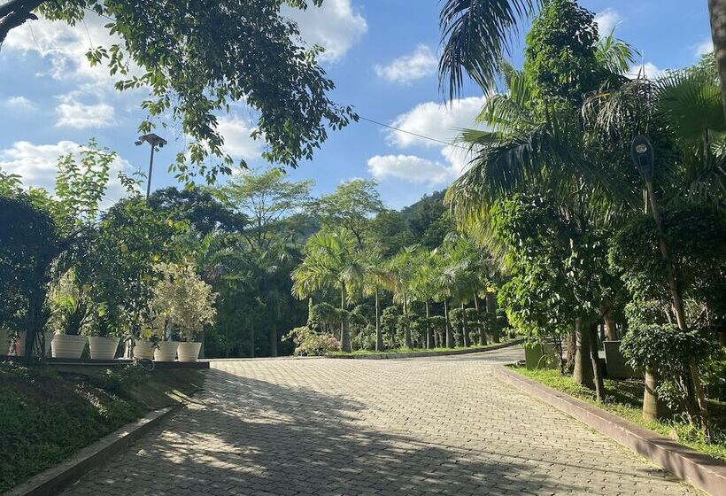 The Greenwood Resort, Guwahati