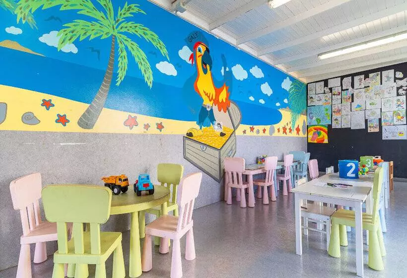 Apartamentos Galeon Playa