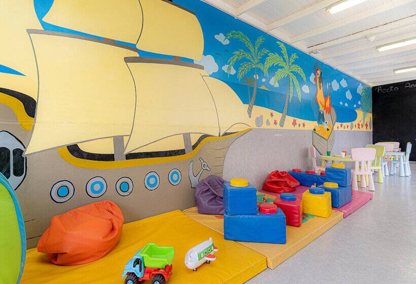 Apartamentos Galeon Playa