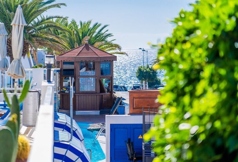 Apartamentos Isla De Lobos Adults Only