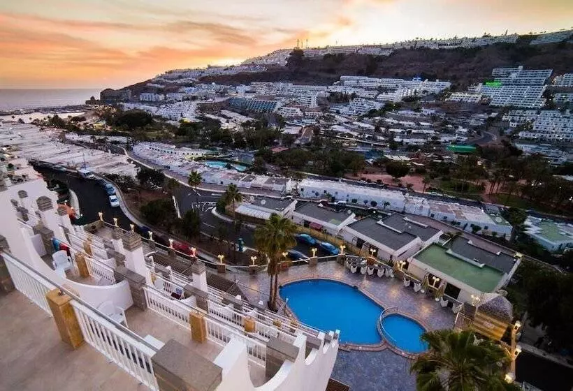 Cala Nova Apartamentos