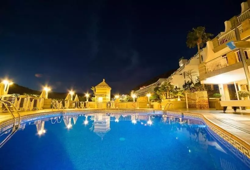 Cala Nova Apartamentos