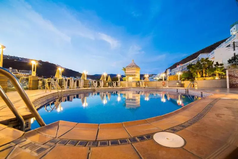 Cala Nova Apartamentos