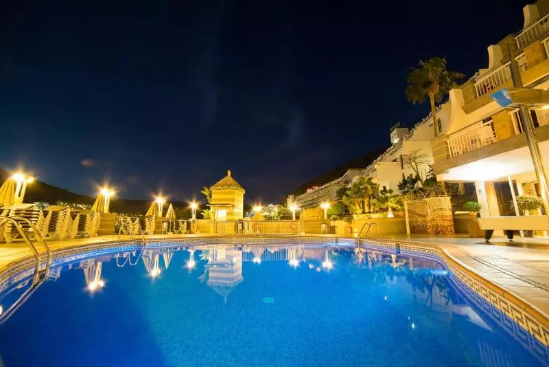 Cala Nova Apartamentos