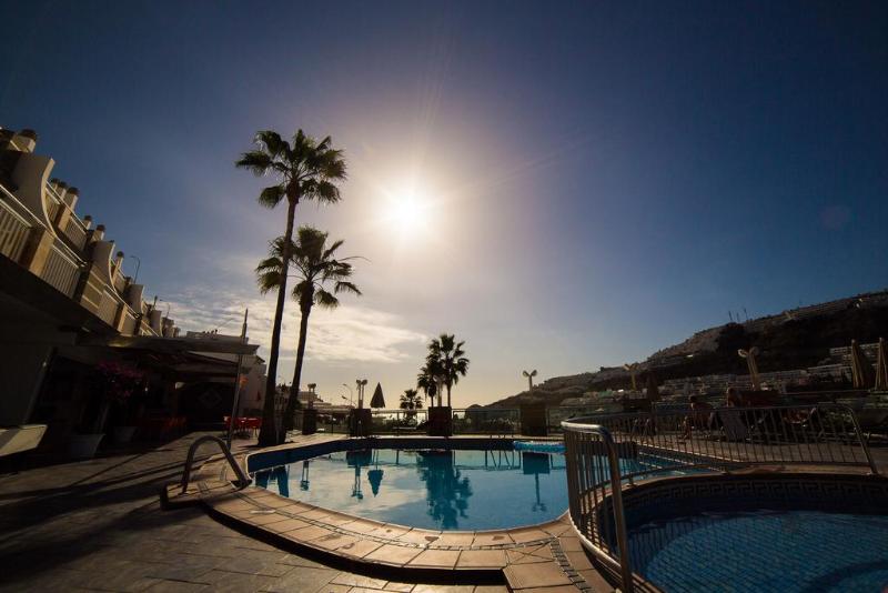 Cala Nova Apartamentos