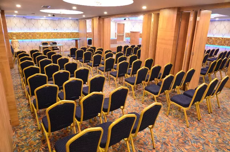 Grand Zaman Beach Hotel