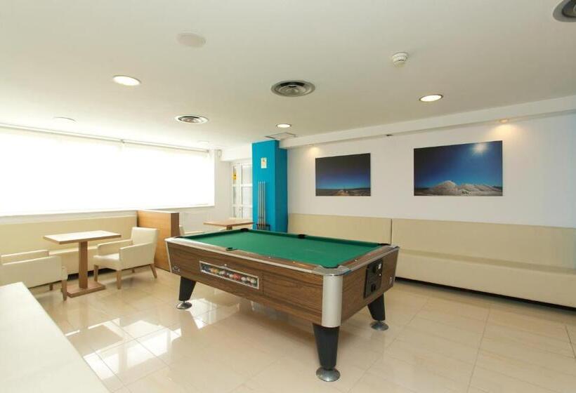 هتل Don Pepe  Adults Only