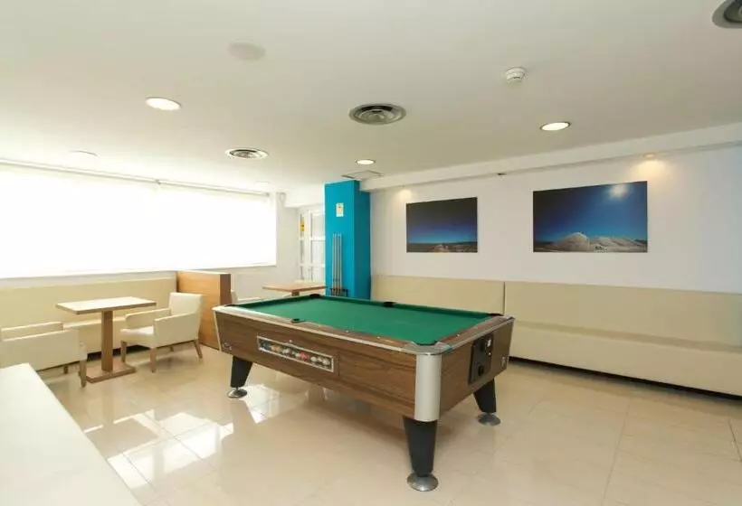 Отель Don Pepe  Adults Only