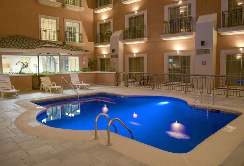 Istay Hotel Ciudad Juarez