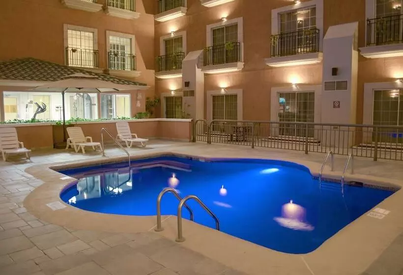 Istay Hotel Ciudad Juarez