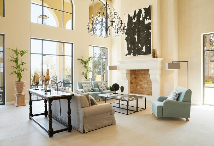 Hotel Nido, Mar Bella Collection