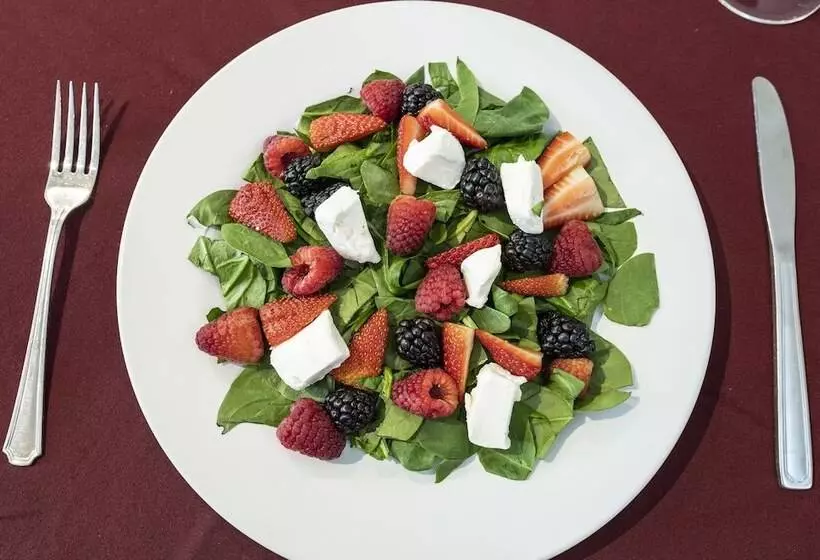 ホテル Ronda Minerva