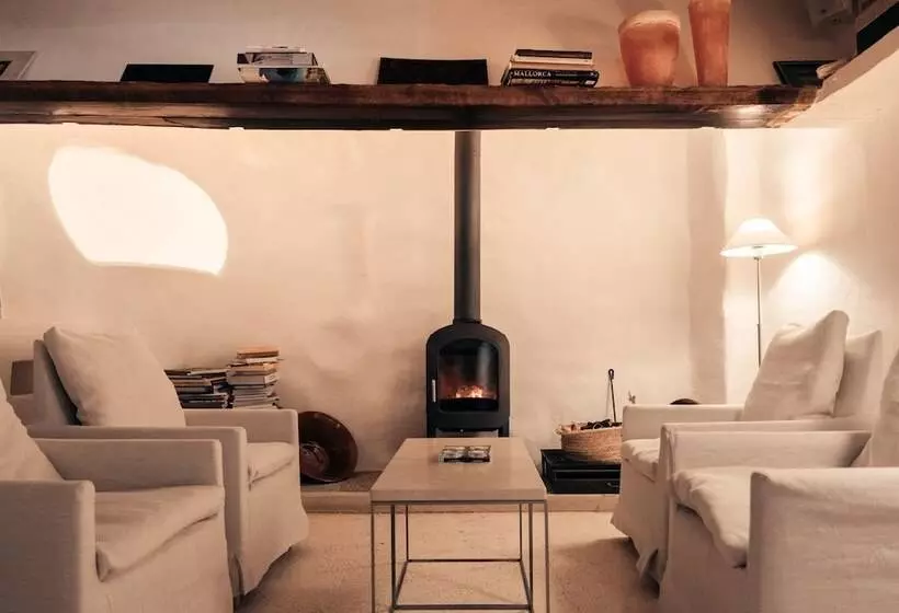 田舎風ホテル Cases De Son Barbassa Hotel & Restaurant