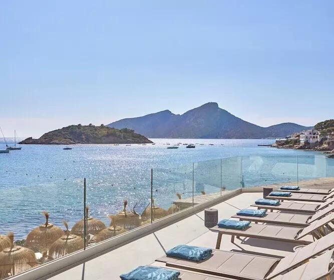 Universal Hotel Aquamarin