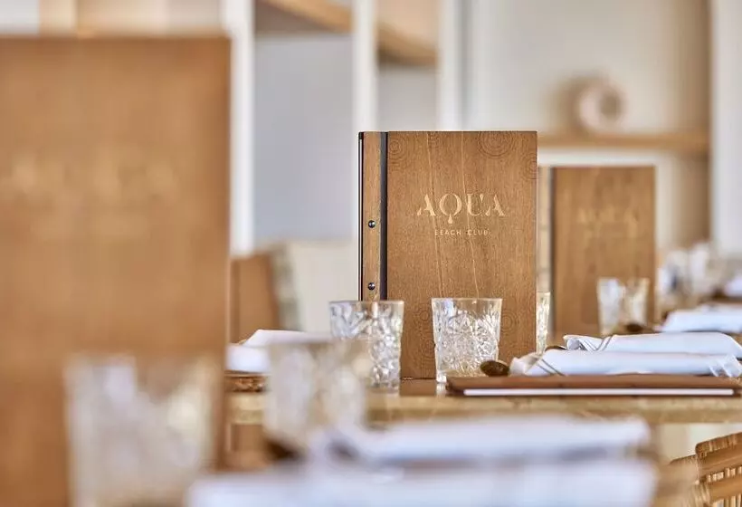 Universal Hotel Aquamarin