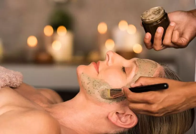 Universal Hotel Aquamarin